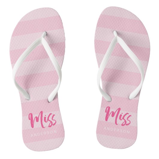 Roze strepen personaliseren met naam Miss Teenslippers (Voetbed)