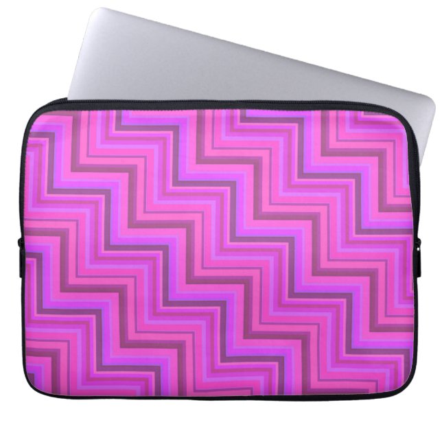 Roze strepen trappenpatroon laptop sleeve (Voorkant)