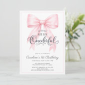 🎀 Roze Strik 1e Verjaardagsuitnodiging Kaart (Staand voorkant)