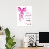 Roze Strik Die Knoop Vast Bruidsfeest Poster (Thuiskantoor)
