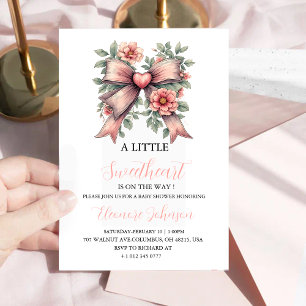 Roze strik en bloemrijke kleine schat baby shower kaart