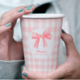 Roze strik en gingham preppy baby shower papieren bekers