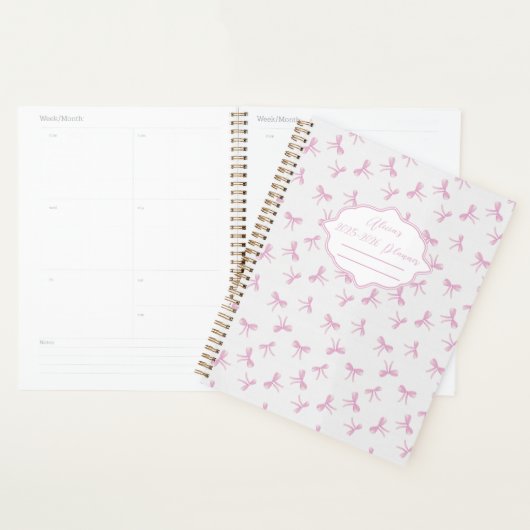 Roze strik verfraaid Coquette gepersonaliseerd jaa Planner (Display)