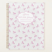 Roze strik verfraaid Coquette gepersonaliseerd jaa Planner (Voorkant)