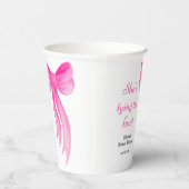 Roze strik ze maakt de knoop bruidsfeest  papieren bekers (Rechts)