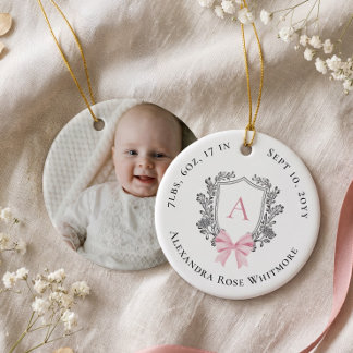 Roze Strikte Wapenschild Baby Monogram Geboorte St Keramisch Ornament