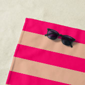 Roze stripper monogrammatica handdoek (In situ)