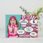 Roze Superheld Comic Verjaardagsfeest Foto Kaart (Staand voorkant)