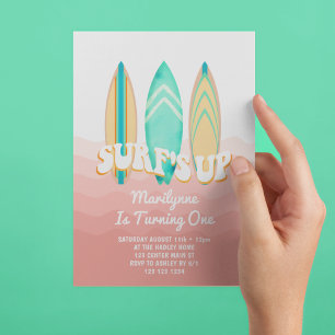 Roze Surft Op Surfplank 1e Verjaardag Kaart