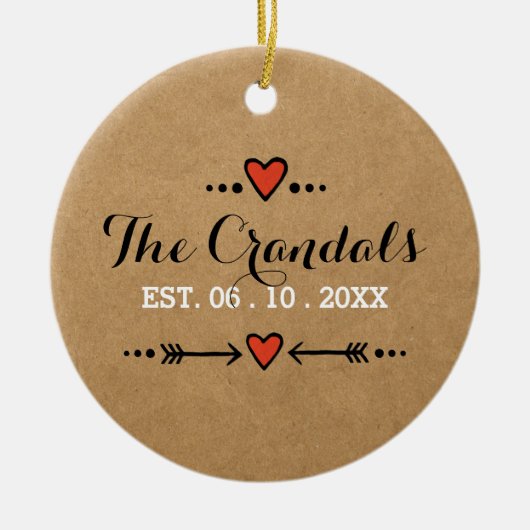 Roze Sweethearts & Arrows Rustiek Land Bruiloft Keramisch Ornament (Voorkant)