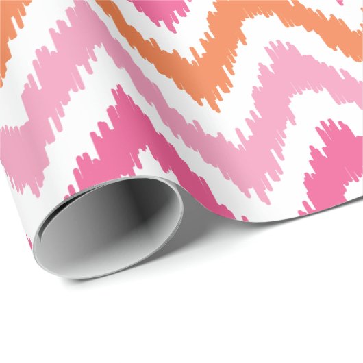Roze Tangerine Zigzags Ikat Pattern Cadeaupapier (Rol Hoek)