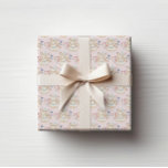 Roze theekopje cadeaupapier<br><div class="desc">Wikkel uw geschenken in stijl met onze Pink Teacup Wrapping Paper. Met prachtige waterverf bloemen en elegante theekopillustraties op een blush roze achtergrond, voegt dit inpakpapier een vleugje verfijning en grilligheid toe aan elk geschenk. Het is de perfecte keuze voor het presenteren van uw bruids thee party gunsten of geschenken,...</div>