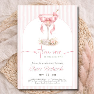 Roze Tini Eentje Is Op Weg Baby Shower Gebogen Kaart