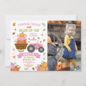 Roze Tractoren Pompoen Verjaardag Oogst Party Foto Kaart (Voorkant)