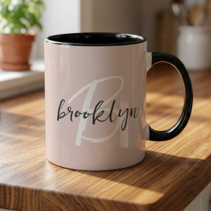 Roze trendy grijze script monogram naam mok