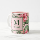 Roze Tropische Monsters en Flamingo Monogram Tweekleurige Koffiemok (Voorkant links)
