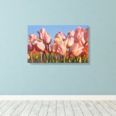 Roze tulpen canvas afdruk (Insitu (Houten vloer))