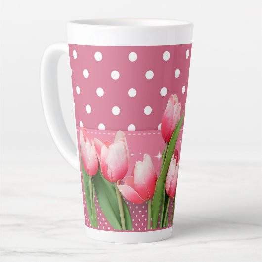  roze tulpen en roze en witte poka dots latte mok (Linkerhoek)