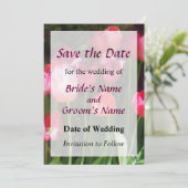 Roze tulpen in de tuin Save the Date (Staand voorkant)