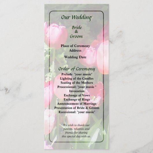 Roze tulpen in het programma voor het huwelijk in  programmakaart (Voorkant)