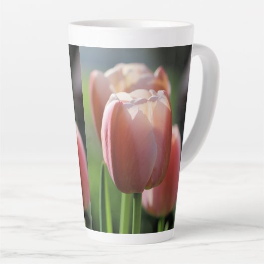 Roze tulpen latte mok (Rechterhoek)