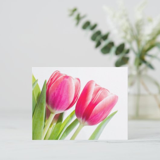 Roze tulpen met groene bladeren Foto Briefkaart (Staand voorkant)