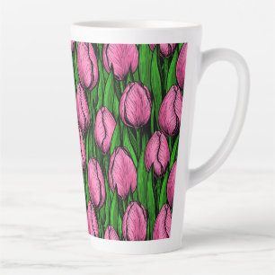 Roze tulpen met groene bladeren latte mok