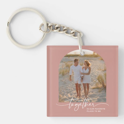 Roze Typografie Koppel Valentijnsdag Sleutelhanger (voorkant)