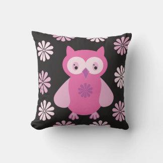 Roze uil kussen