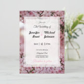 Roze uitnodiging voor het flororale huwelijk (Staand voorkant)
