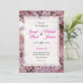Roze uitnodiging voor het flororale huwelijk (Staand voorkant)