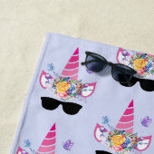 Roze Unicorn in zonnebrillen Patroon Strandlaken (In situ)