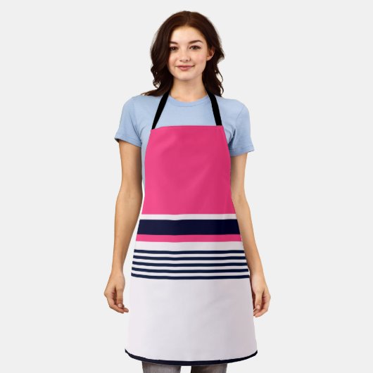 Roze uniform strepen schort (Gedragen)