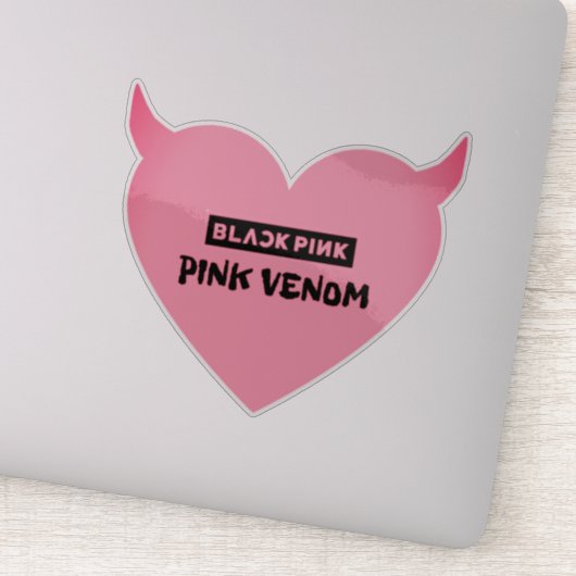 roze venoom sticker (Detail)