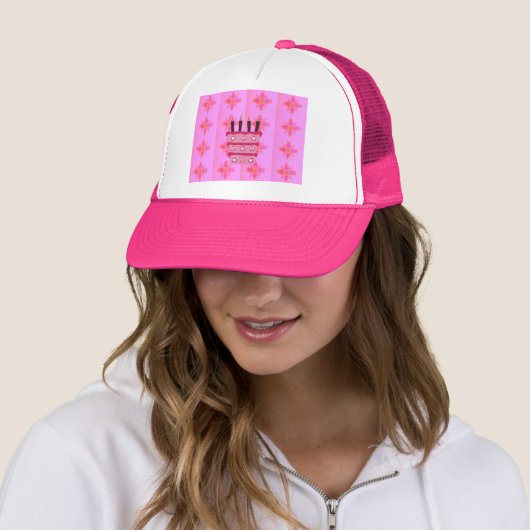 Roze Verjaardag Cake Art Print Trucker Pet (In situ)