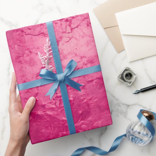 Roze verjaardag met een meisjesachtige glamour cadeaupapier (Geschenken)