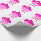 Roze verjaardagscupcakes cadeaupapier (Hoek)