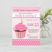 Roze Verjaardagsfeest Uitnodiging Cupcake (Staand voorkant)