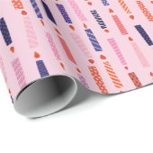  roze verjaardagskaarsen met patroon cadeaupapier (Rol Hoek)
