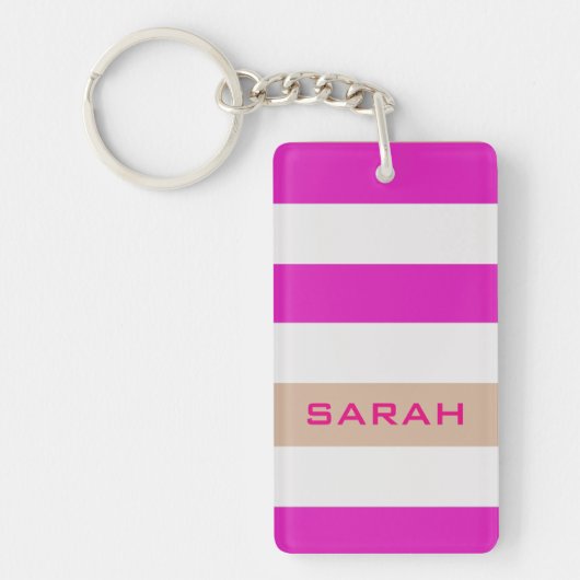 Roze Vetgedrukte Strepen met Aangepaste Naam Sleutelhanger (Voorkant)