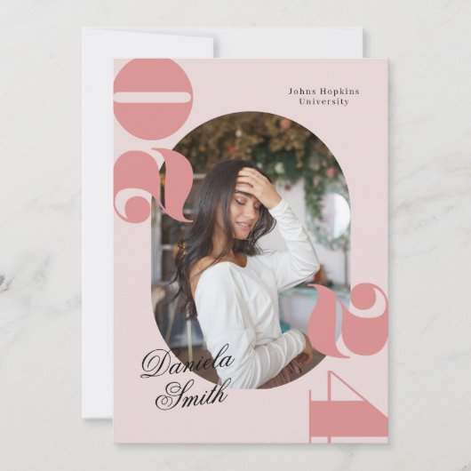 Roze Vette Typografie Klasse van 2024 Afstuderen Kaart (Voorkant)