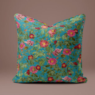 Roze Vintage Roos Kussen in Pauwblauw