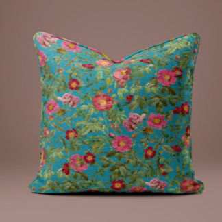 Roze Vintage Roos Kussen in Pauwblauw