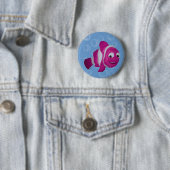 Roze vis ronde button 5,7 cm (In situ)