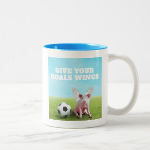 Roze vliegende varkensvoetbal - leuk en inspireren tweekleurige koffiemok