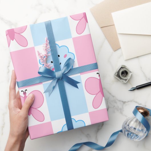 Roze vlinder & blauwe wolken inpakpapier (Geschenken)
