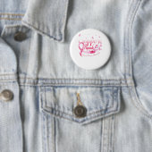 Roze vlinder-draaggolf-ondersteunend vierkant bors ronde button 5,7 cm (In situ)