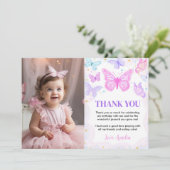 Roze vlinder kussen verjaardag foto dank u bedankkaart (Staand voorkant)