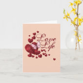 Roze vlinder met hartvormige bladeren kaart (Gele Bloem)