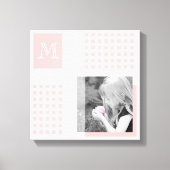 Roze voeg je foto Gingham Modern Monogram toe Canvas Afdruk (Voorkant)